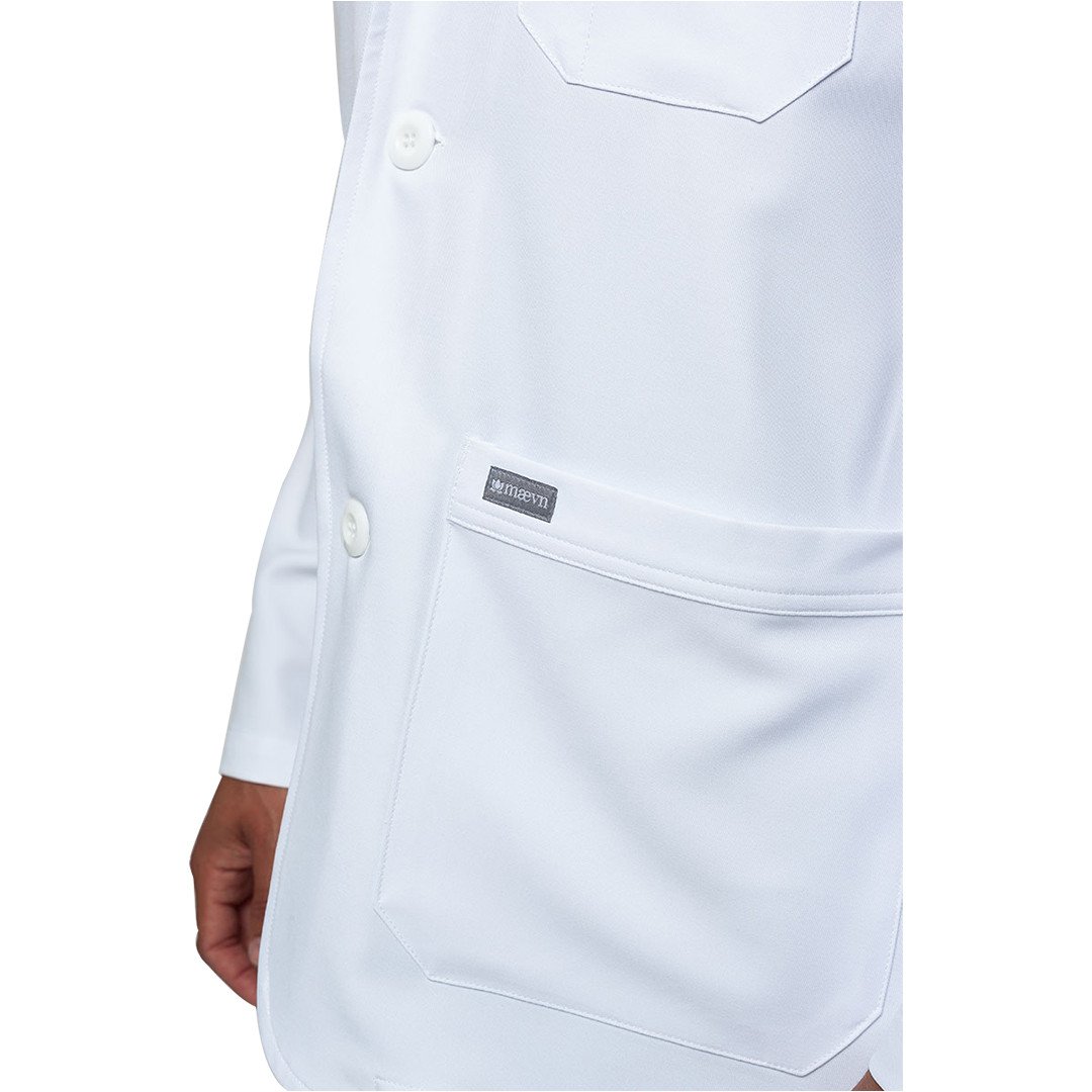 MAEVN MEN CONSULTATION LABCOAT