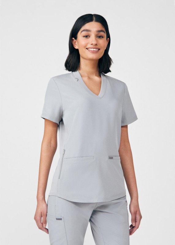 LANDAU FORWARD WOMEN'S 3-POCKET V-NECK TOP AND STRAIGHT-LEG CARGO PANT SCRUB SET